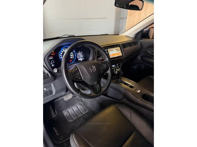 HONDA - HR-V - 2017/2017 - Cinza - R$ 95.900,00
