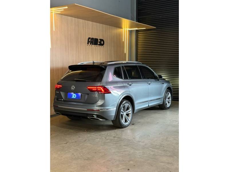 VOLKSWAGEN - TIGUAN - 2019/2019 - Cinza - R$ 165.900,00