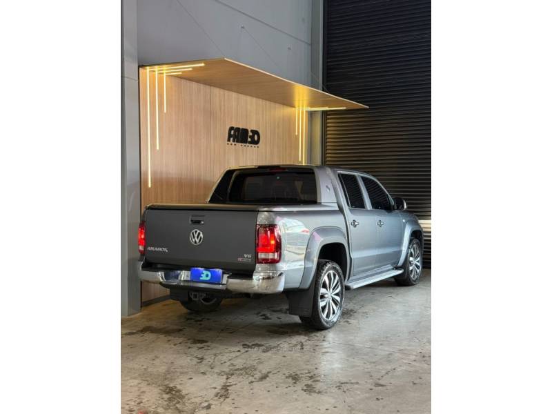 VOLKSWAGEN - AMAROK - 2019/2019 - Cinza - R$ 169.900,00