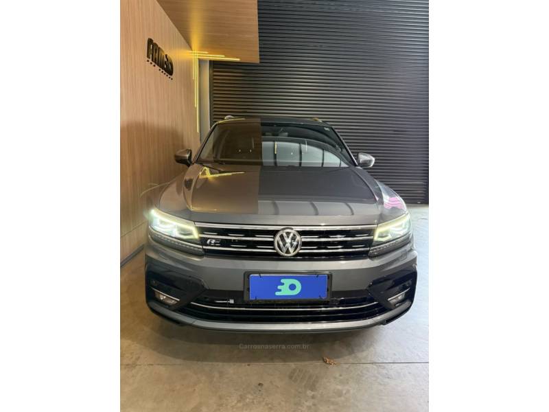 VOLKSWAGEN - TIGUAN - 2019/2019 - Cinza - R$ 165.900,00