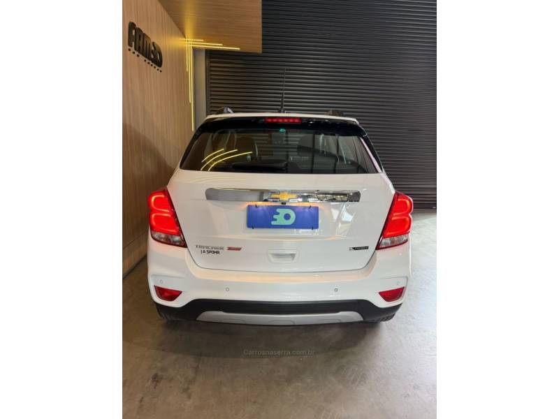 CHEVROLET - TRACKER - 2018/2018 - Branca - R$ 92.900,00