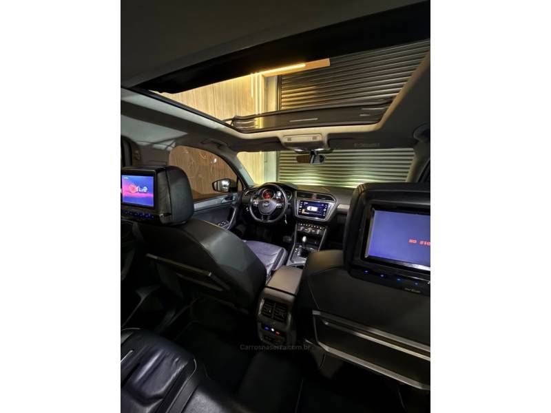VOLKSWAGEN - TIGUAN - 2019/2019 - Branca - R$ 129.900,00