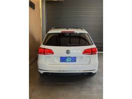 VOLKSWAGEN - PASSAT VARIANT - 2014/2014 - Branca - R$ 89.900,00