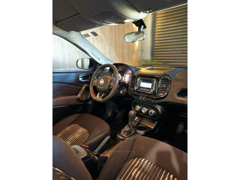 FIAT - TORO - 2016/2017 - Prata - R$ 85.900,00