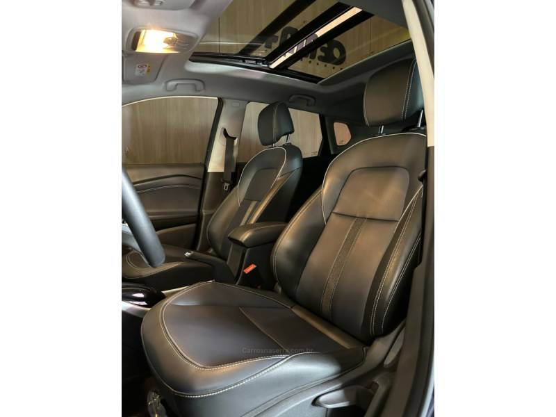 CHEVROLET - TRACKER - 2021/2022 - Azul - R$ 119.900,00