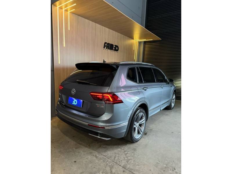 VOLKSWAGEN - TIGUAN - 2019/2019 - Cinza - R$ 165.900,00