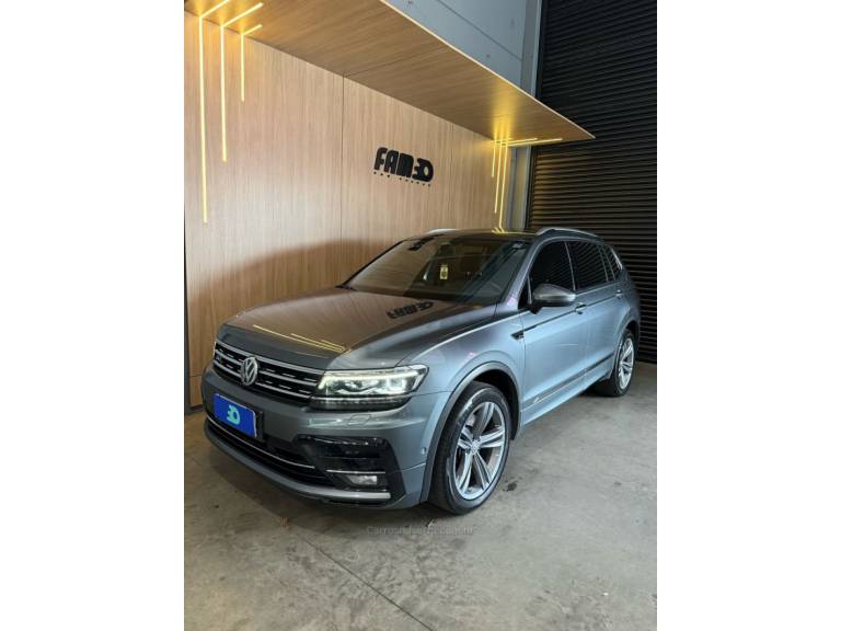 VOLKSWAGEN - TIGUAN - 2019/2019 - Cinza - R$ 165.900,00