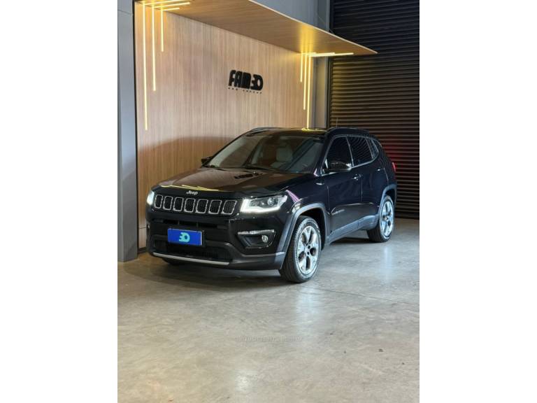 JEEP - COMPASS - 2018/2019 - Preta - R$ 103.900,00