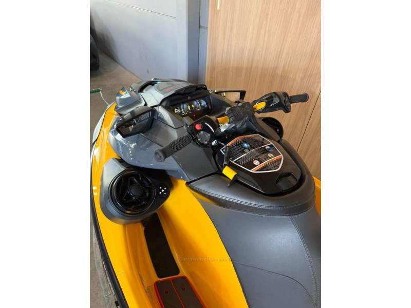 SEADOO - RXP-X RS 300 - 2022/2022 - Amarela - R$ 139.900,00
