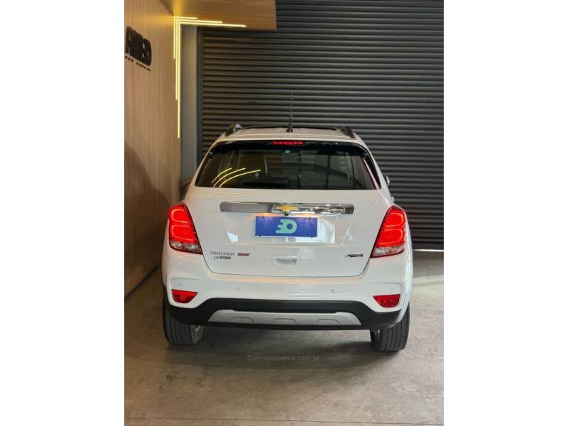CHEVROLET - TRACKER - 2018/2018 - Branca - R$ 92.900,00