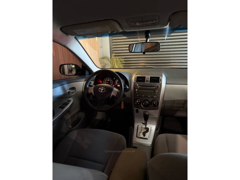TOYOTA - COROLLA - 2014/2014 - Branca - R$ 72.900,00