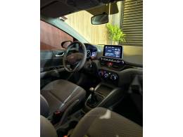 HYUNDAI - HB20S - 2019/2020 - Branca - R$ 67.900,00