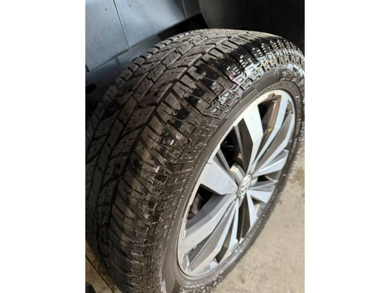 VOLKSWAGEN - AMAROK - 2019/2019 - Cinza - R$ 169.900,00